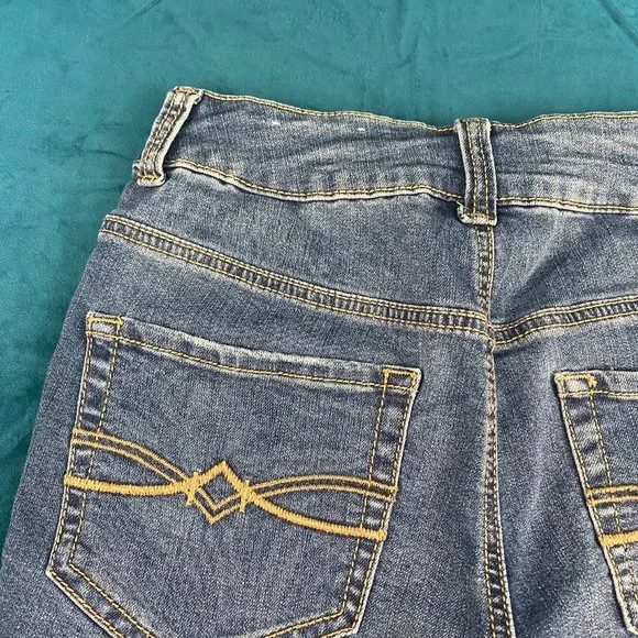 Mudd FLX Stretch 2 Button Distressed Jean Shorts - Picture 10 of 10